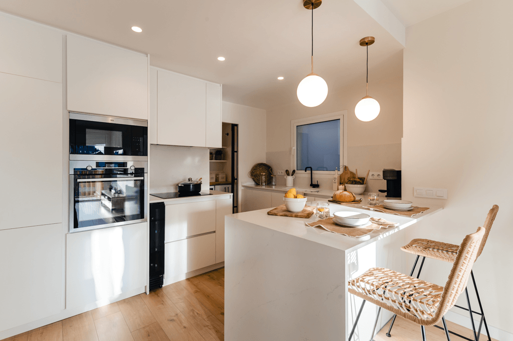 Castillejos - Interior View 4