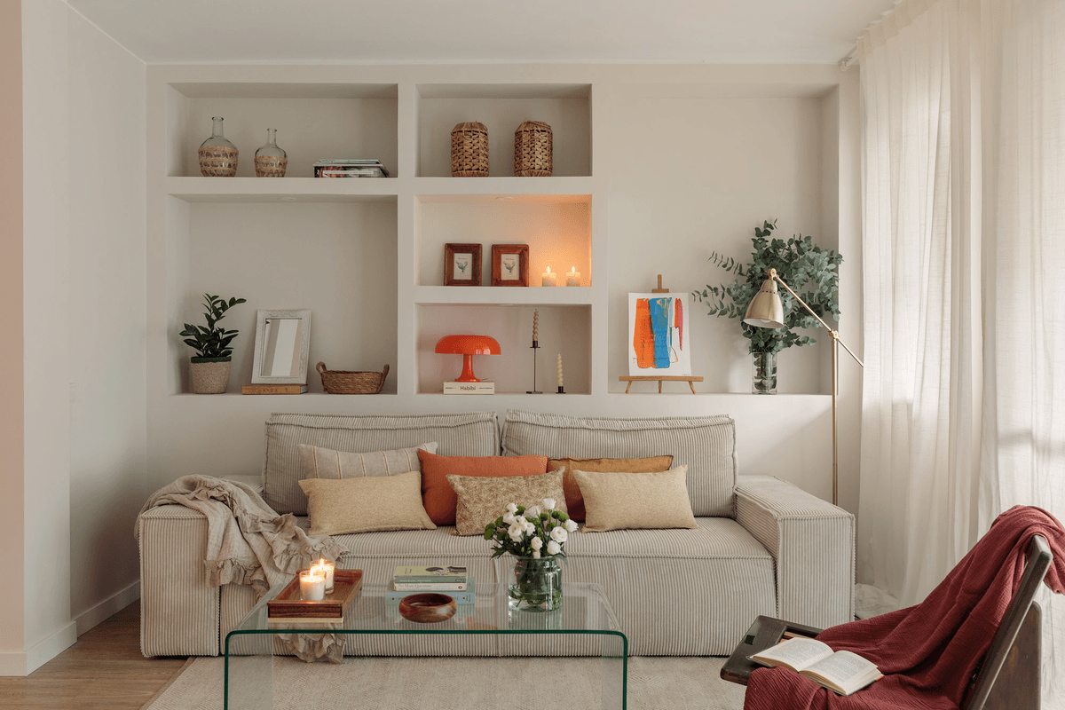 Diagonal - Interior View 4