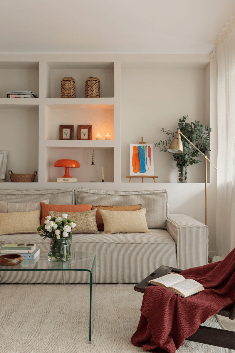 Diagonal - Interior View 5